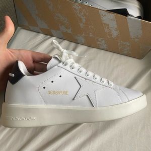 Brand New Golden Goose Purestar